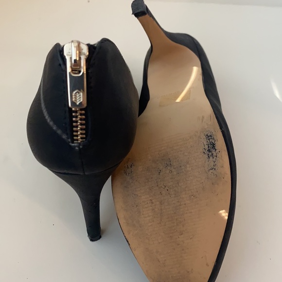 Call it spring pumps/heels - Picture 5 of 7